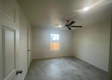 Building Photo - 2313 A Alterman Dr