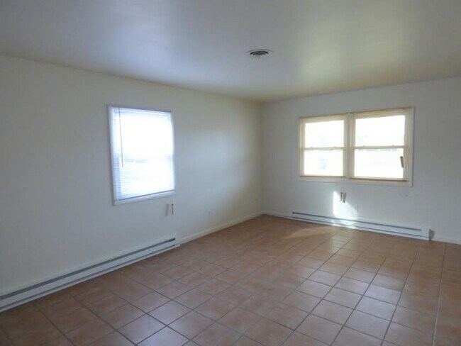 Building Photo - 3428 Congress Ave. - Three Bedroom Single ...