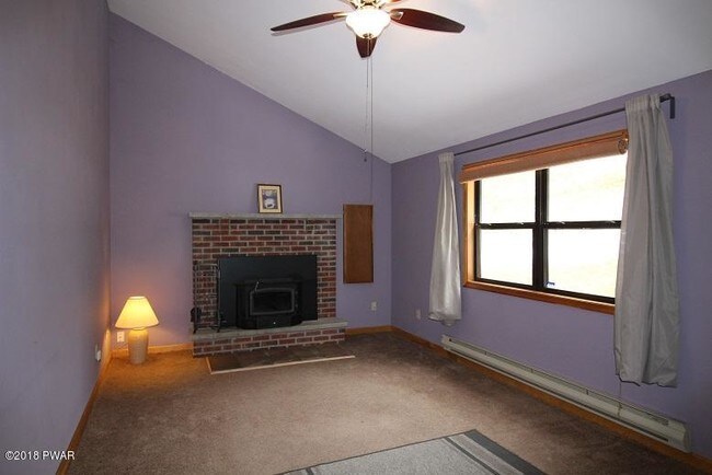 Building Photo - 15 Beech Cir