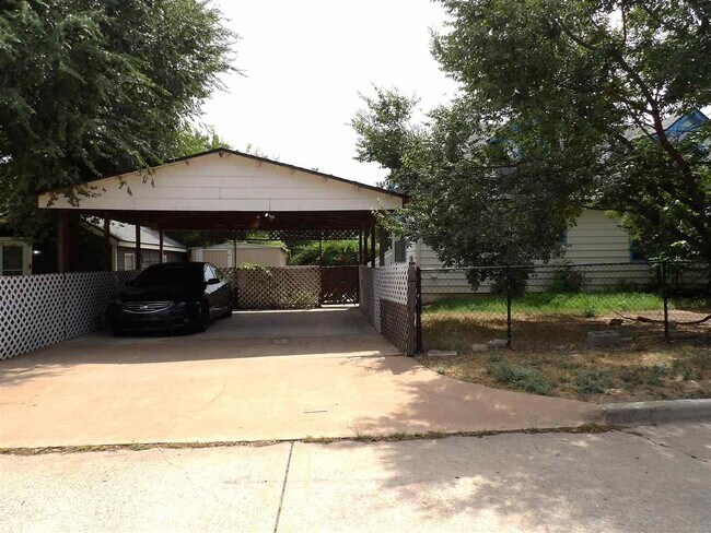 Foto del edificio - 1515 NW Arlington Ave