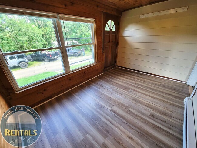 Foto del edificio - 2212 Silverstone-Zionville