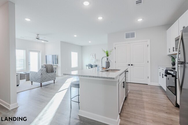 Foto del edificio - 5001 Willowgate Loop