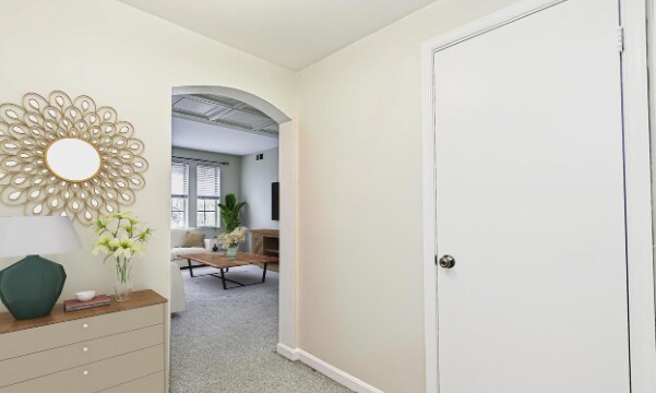 Foto del edificio - 1719 N Troy St