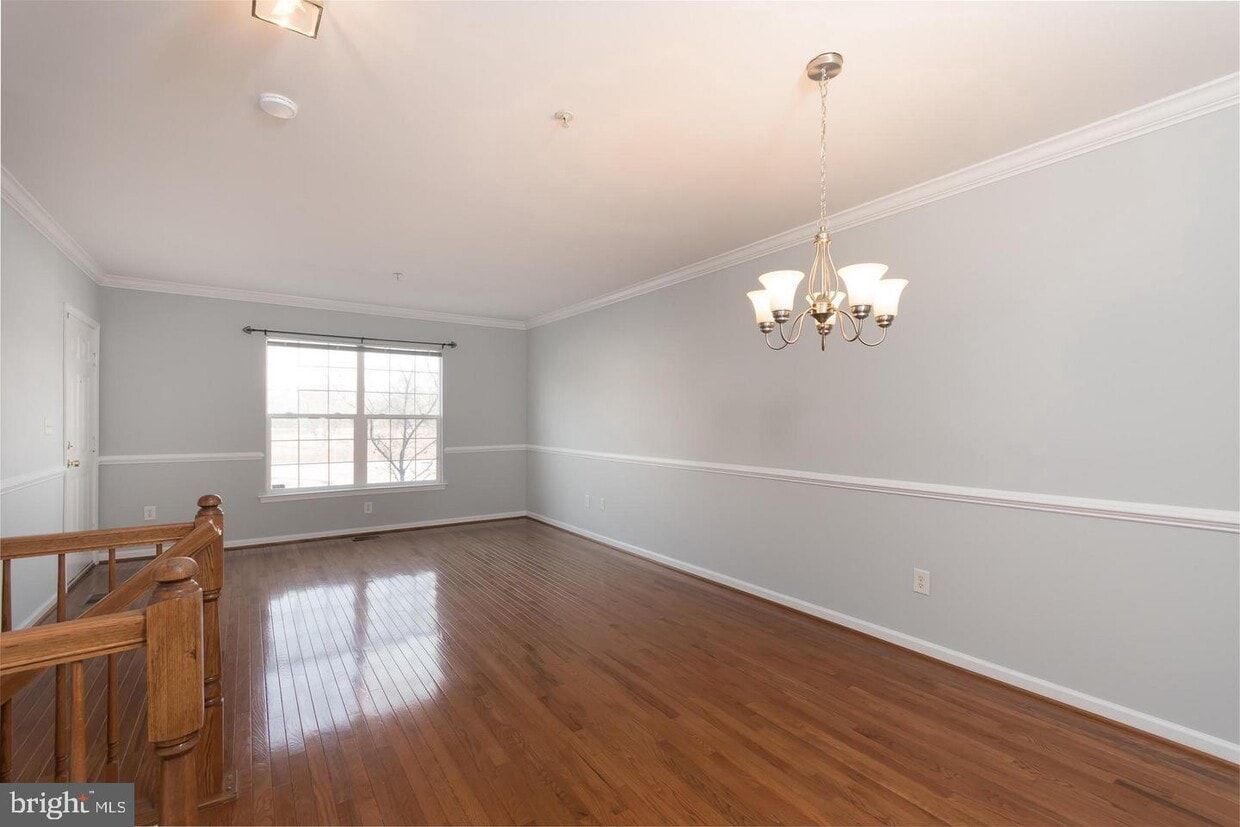 2058 University Blvd W, Silver Spring, MD 20902 Townhome Rentals in