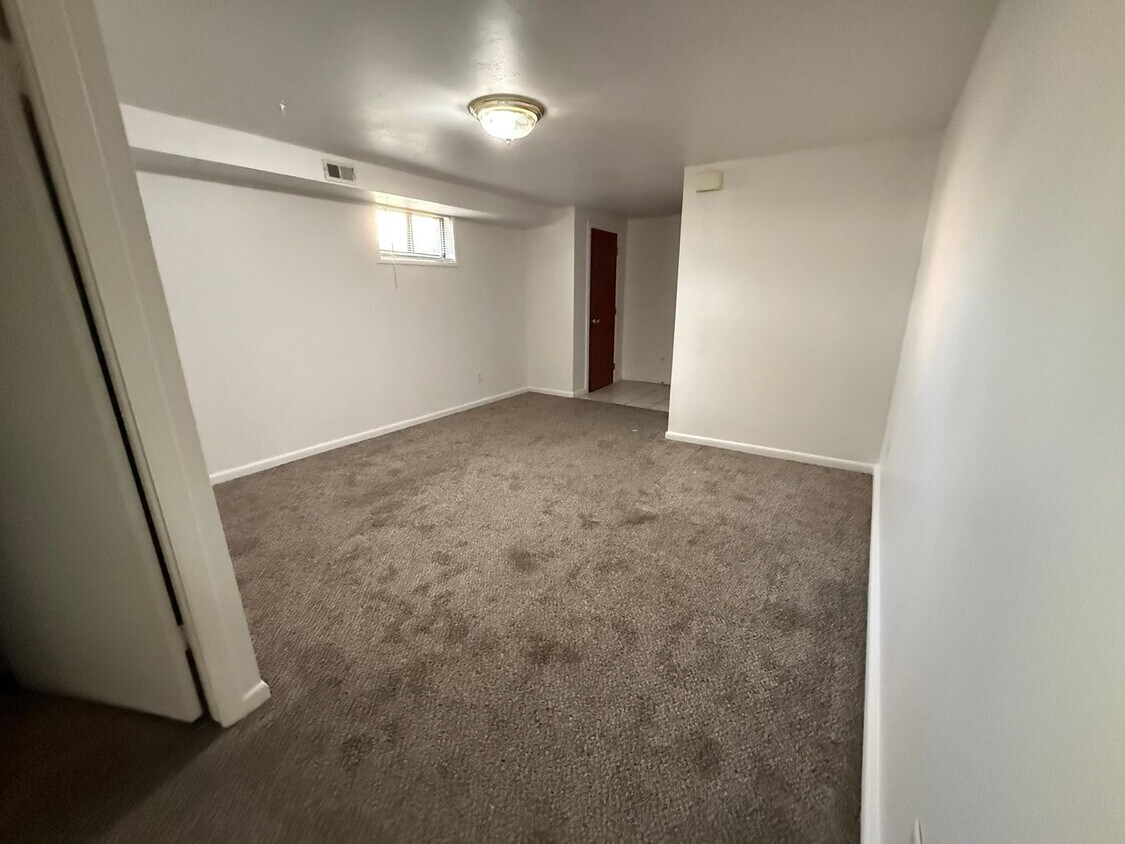 Foto principal - Ogden Duplex on Quiet Street