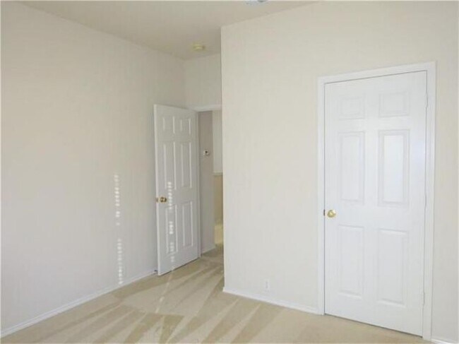 Foto del edificio - 11299 Blackhawk Dr