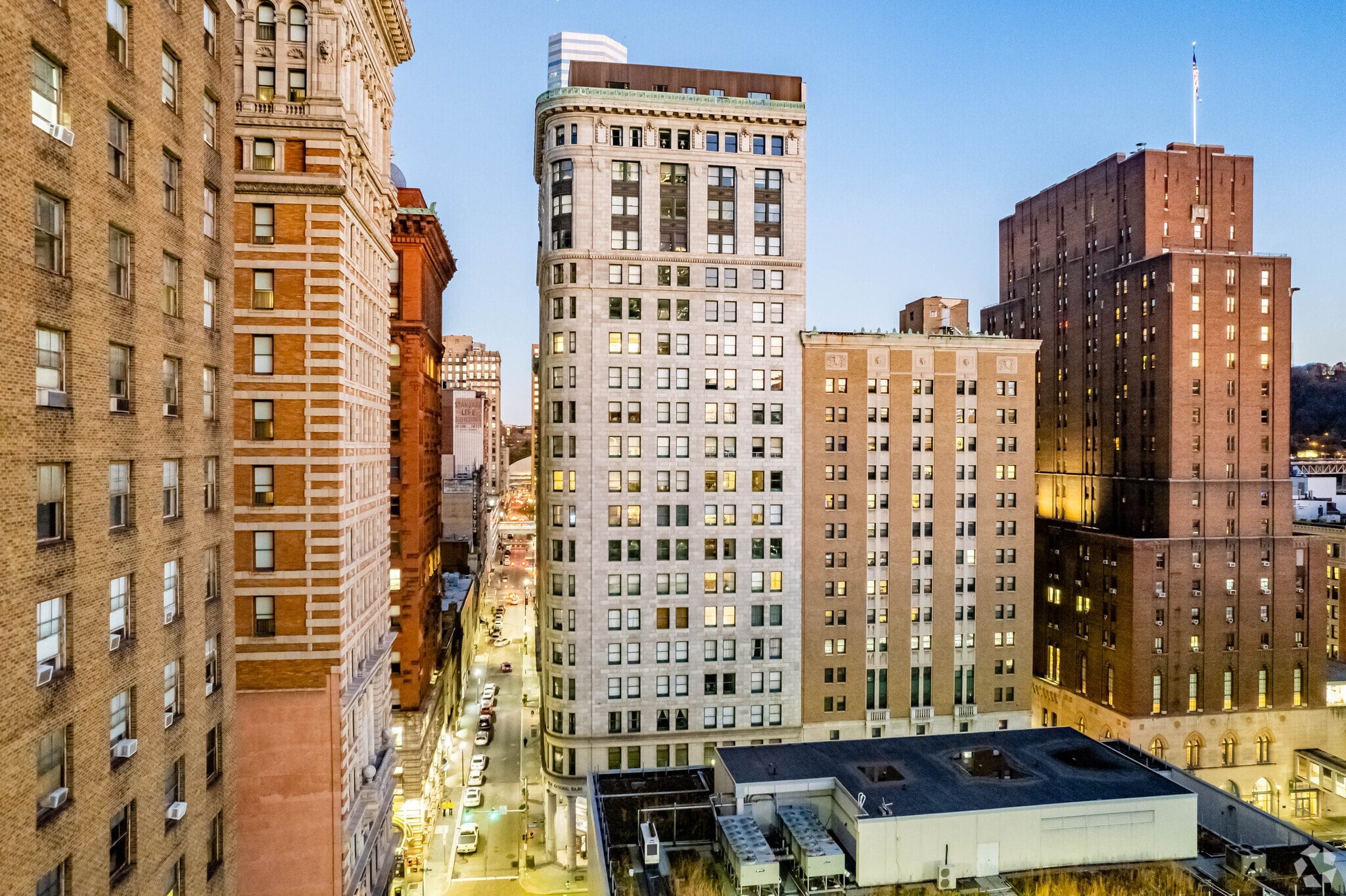 The Carlyle Ground Floor