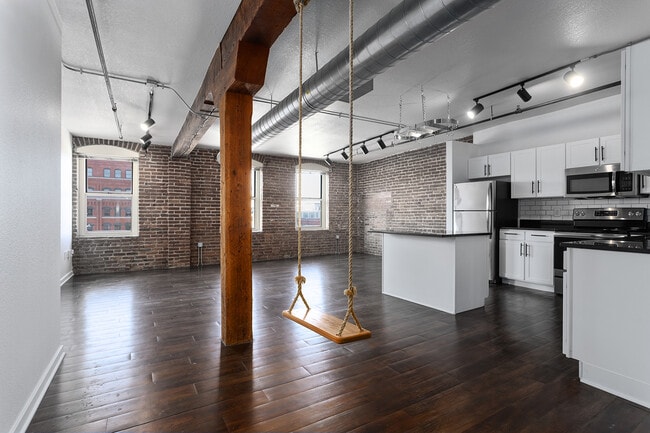Building Photo - Unity Lofts