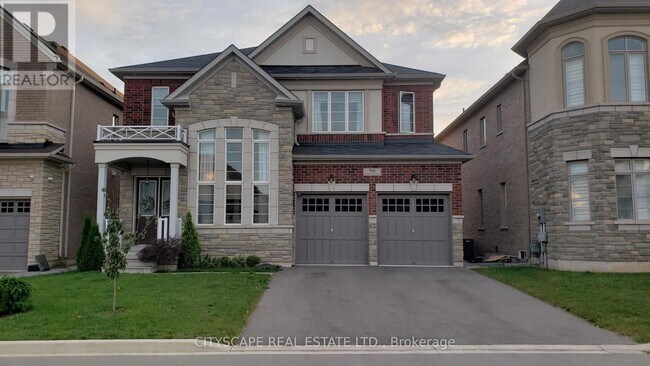 Building Photo - 56 Golden Hawk Dr