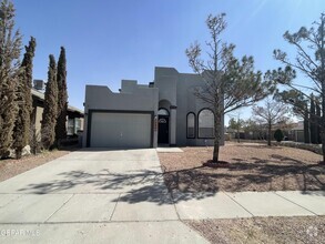 Building Photo - 2300 Tierra Blanda Dr