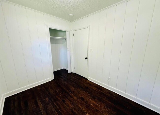 Foto del edificio - 312 Hickory Ln