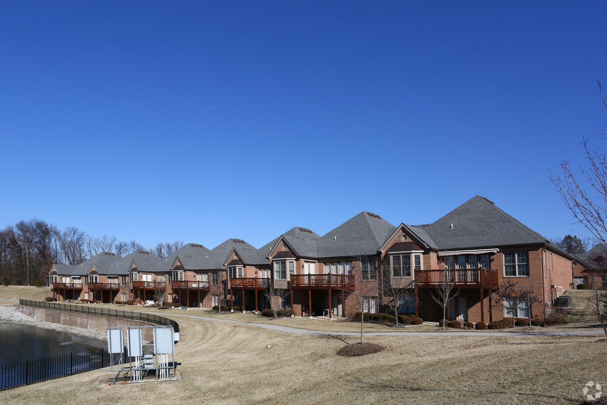 Foto del edificio - Friendship Village Chesterfield