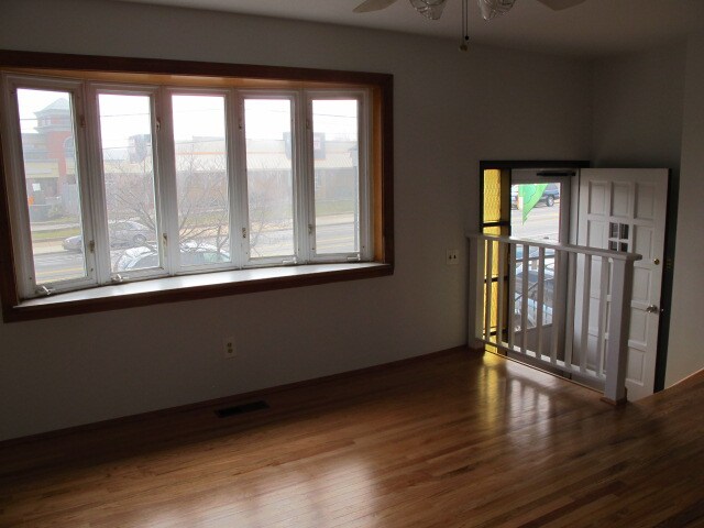 Entrance(2) - 12412 Academy Rd