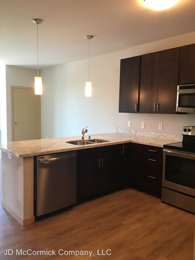 Foto principal - 444 S Park St