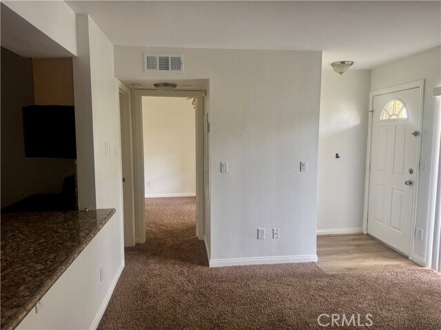 Foto del edificio - 2155 Highpointe Dr