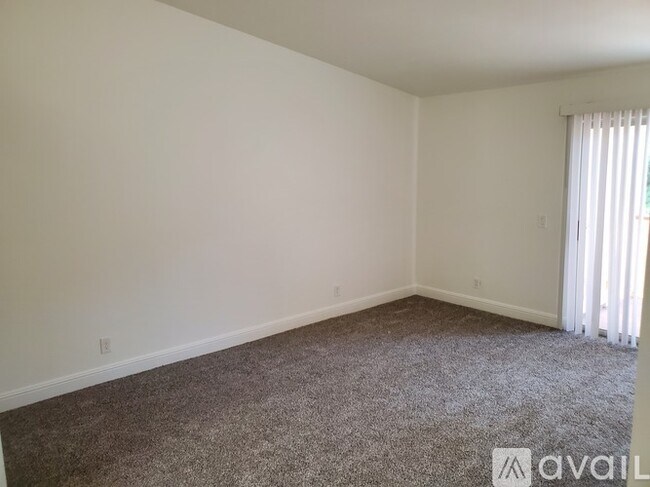Foto del edificio - 5330 Silver Canyon Rd