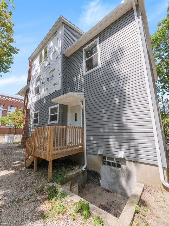 Building Photo - 2 br, 2 bath House - 1307 S State St Unit #2