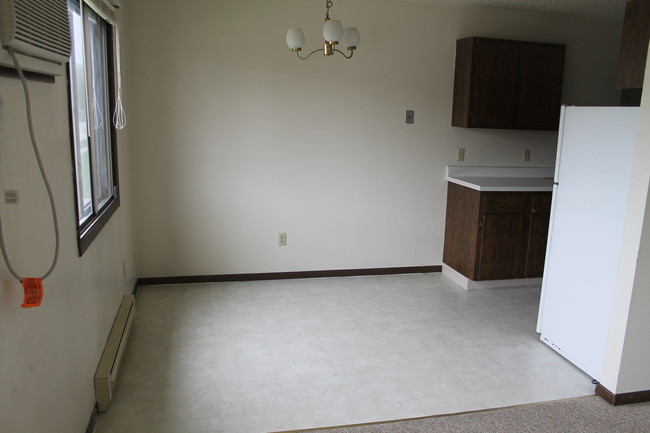 Dining Room - 506 Jefferson St