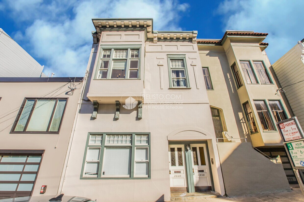 Primary Photo - 2838 Baker St