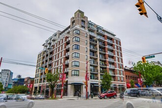 Building Photo - 189 Keefer St
