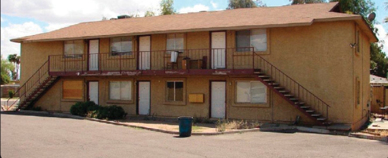 Primary Photo - 7606 W Palmaire Ave