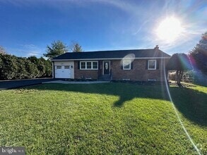 Building Photo - 10301 Colvin Run Rd