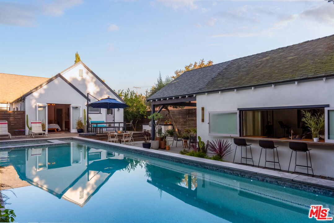 Foto principal - 4026 Brunswick Ave