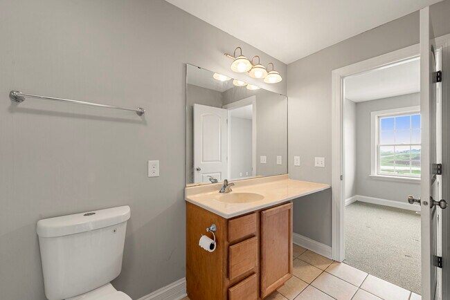 Foto del edificio - 412 N Grainger Ln