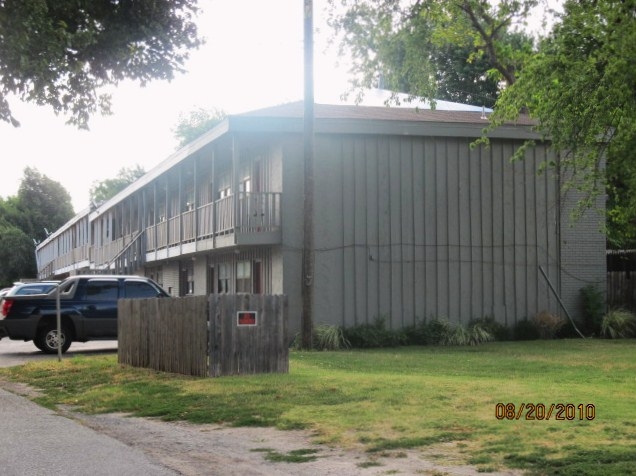 Building Photo - Stonebridge Apartments