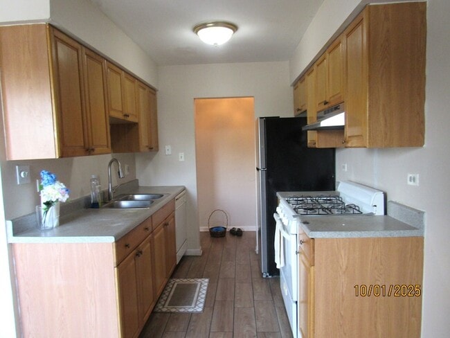 Foto del edificio - 1156 Copperfield Ln