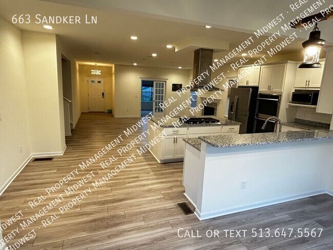 Building Photo - 663 Sandker Ln