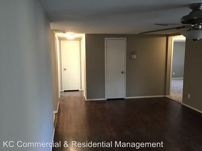 Building Photo - 4324 NE Sunnybrook Ln