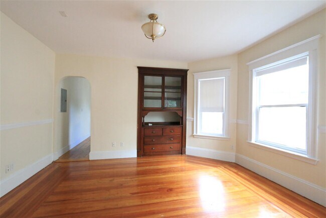 Foto del edificio - 41 Ossipee Rd