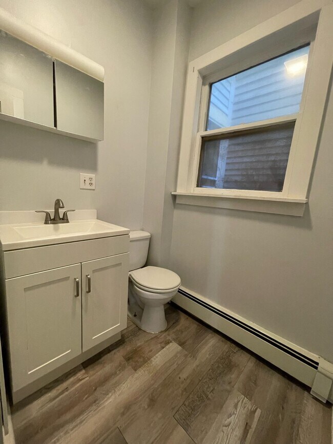 Foto del edificio - 408 Central St