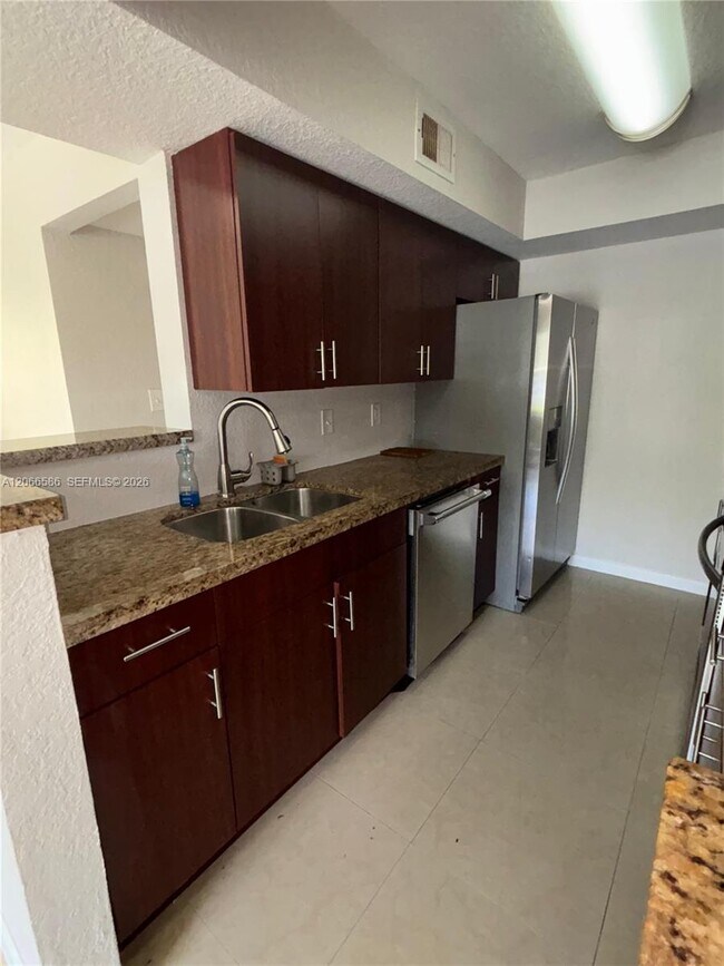 Foto del edificio - 15591 SW 105th Terrace