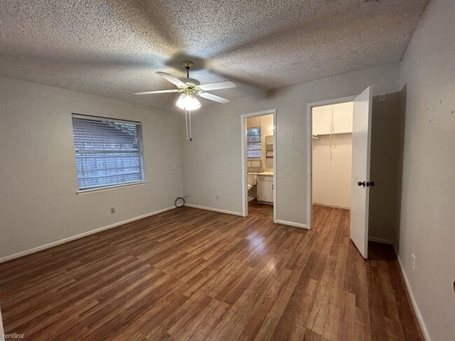 Building Photo - 3 br, 2 bath House - 3402 Meadowlark Ln