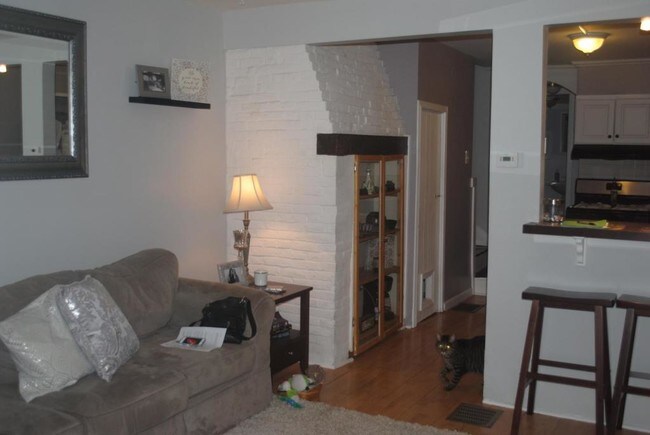 Foto del edificio - 308 E Fulton St