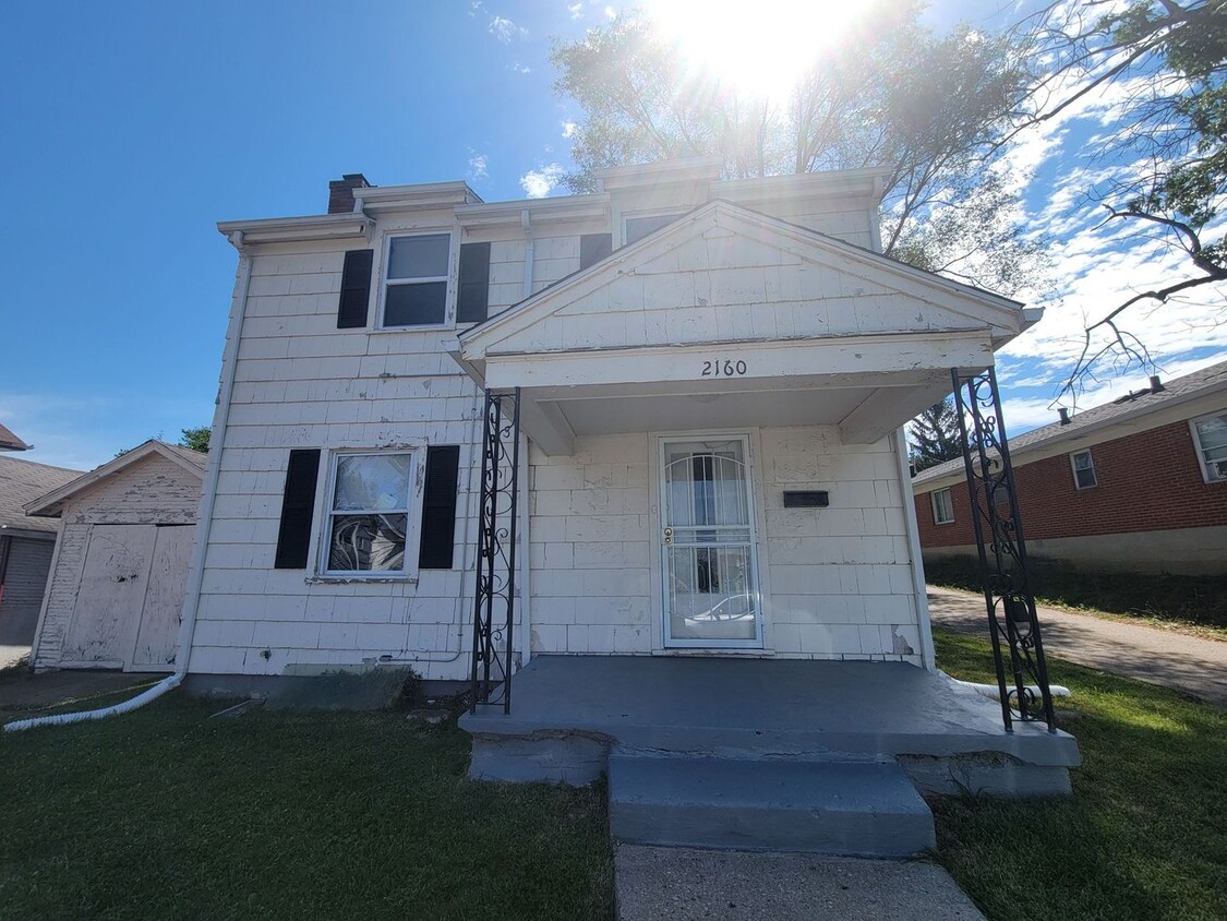 Primary Photo - 2160 Elsmere Ave 3BR/2BA (Dayton)