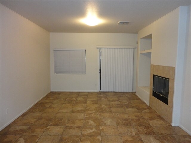 Building Photo - 6208 Morning Wing Dr