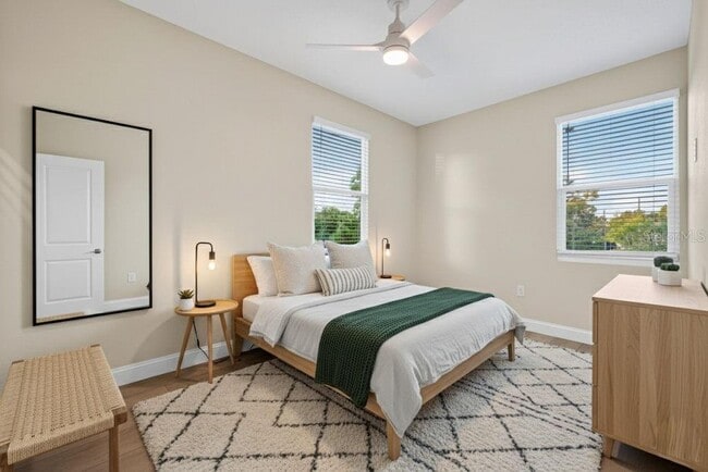 Building Photo - 5310 Dartmouth Ave N