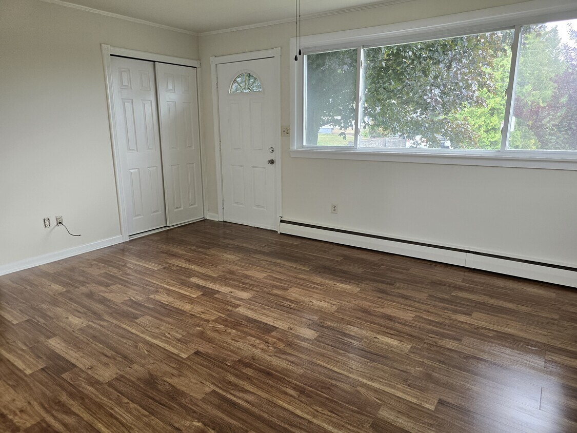 515 Bowman Ave, Lewisberry, PA 17339 House Rental in Lewisberry, PA