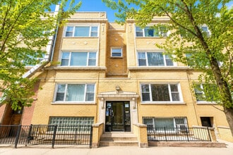 Building Photo - 444 W Arlington Pl