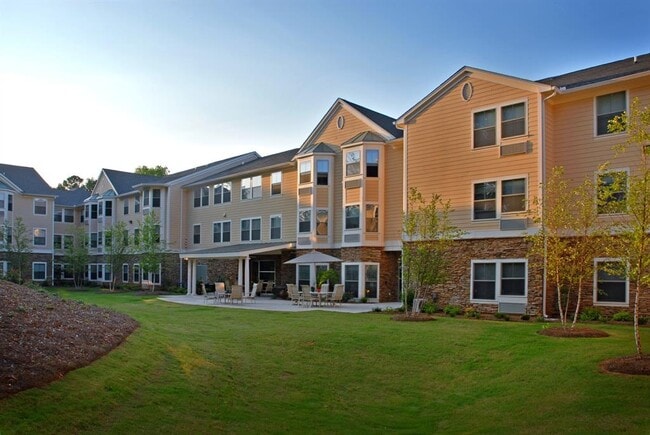 Building Photo - 478 Monroe Hill