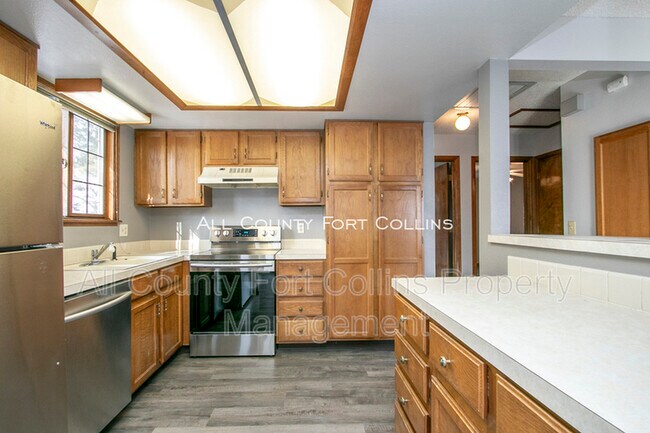 Foto del edificio - 2450 Hampshire Rd