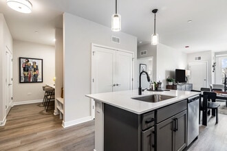 Building Photo - The 250 Residences