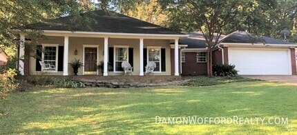 Building Photo - 308 Woodrun Dr