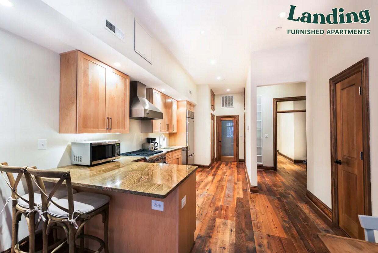 Foto principal - 1737 Connecticut Ave NW