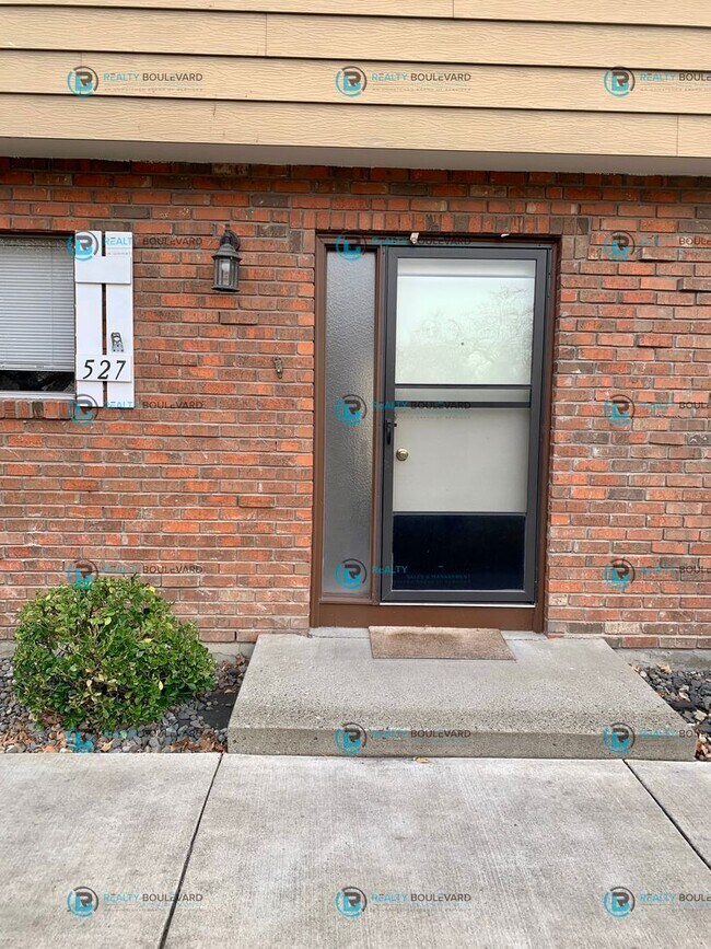 Foto del edificio - 527 Smithridge Park