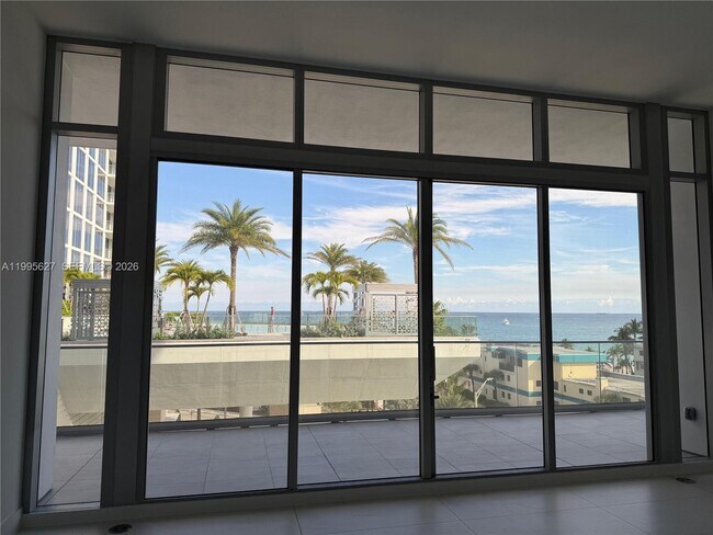Foto del edificio - 153 N Seabreeze Blvd