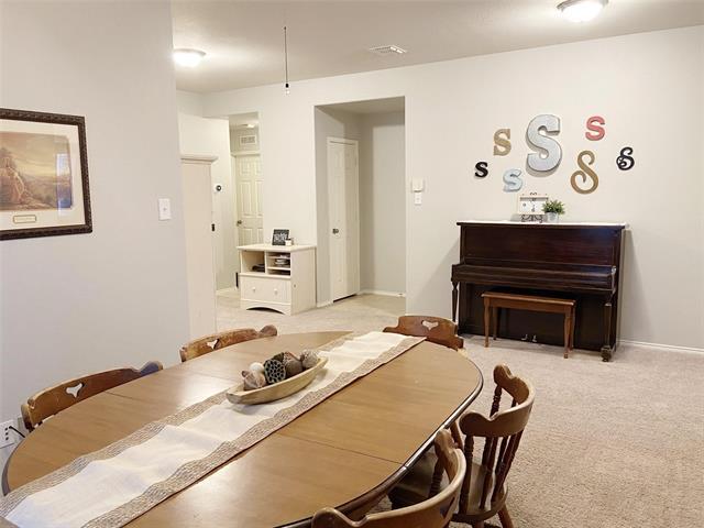 Building Photo - 613 Rio Bravo Dr